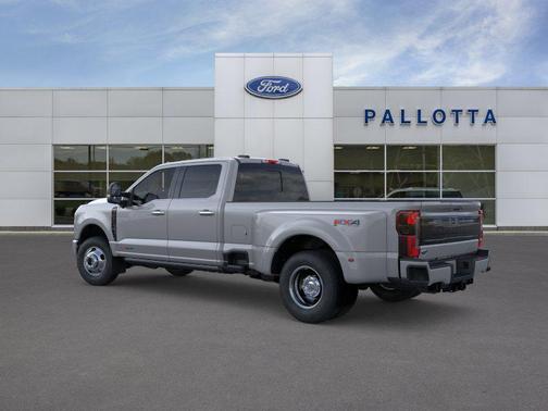Avalanche 2026 Ford F-350 Platinum