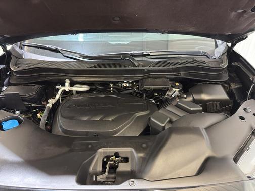 2025 Honda Passport AWD Black