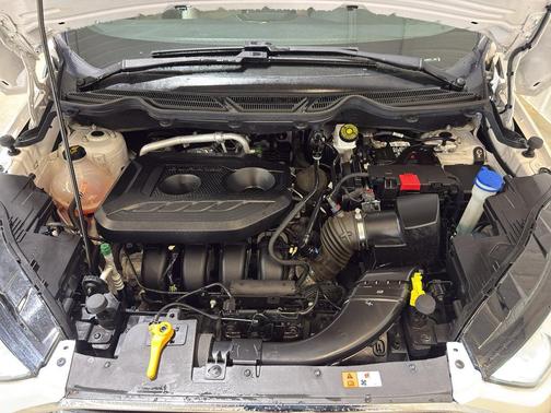 White Platinum Metallic Tri-Coat 2020 Ford EcoSport Titanium