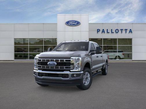2026 Ford F-350 XLT