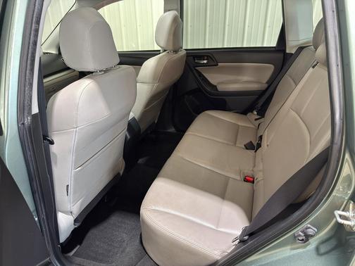 2016 Subaru Forester 2.5i Limited