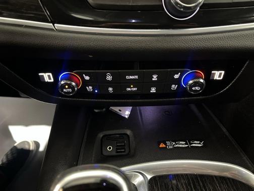 2021 Buick Enclave AWD Avenir