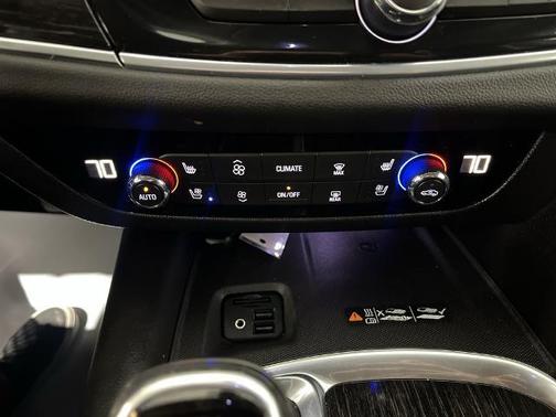 2021 Buick Enclave AWD Avenir