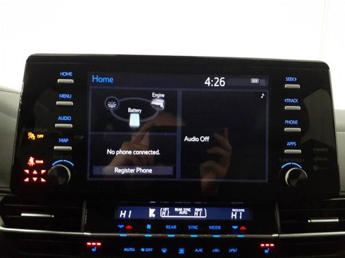 2021 Toyota Sienna XLE 8 Passenger