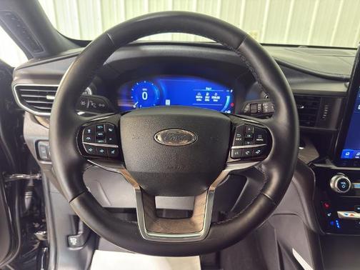 Agate Black Metallic 2023 Ford Explorer Platinum