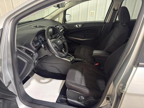 Moondust Silver Metallic 2019 Ford EcoSport SE