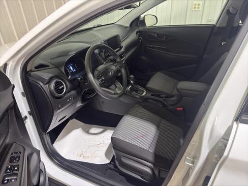 2020 Hyundai KONA SE
