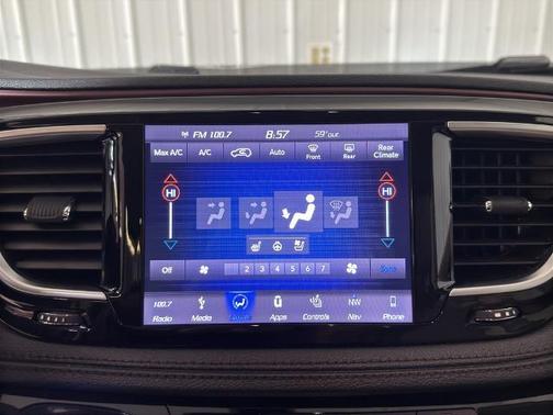 Granite Crystal Metallic Clearcoat 2019 Chrysler Pacifica Limited