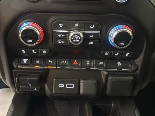 Onyx Black 2023 GMC Sierra 2500 Denali