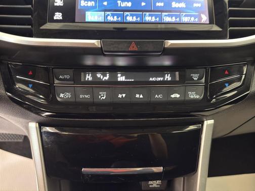 2017 Honda Accord EX