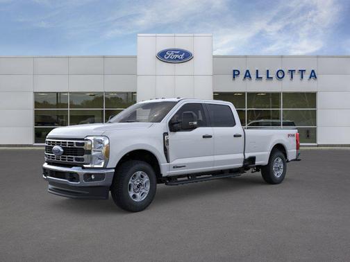 Oxford White 2026 Ford F-350 XLT