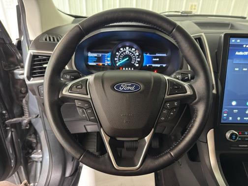 Carbonized Gray Metallic 2023 Ford Edge SEL