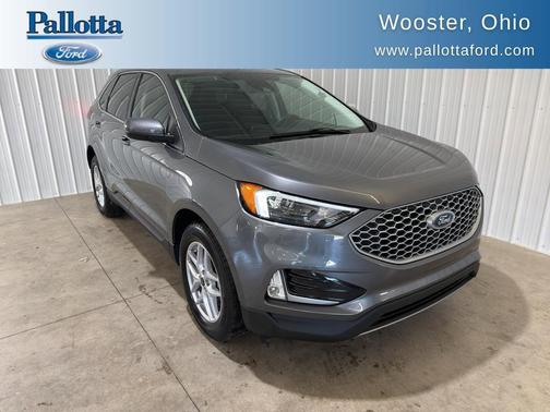 Carbonized Gray Metallic 2023 Ford Edge SEL