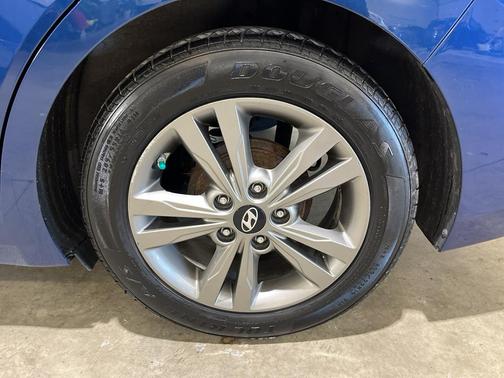 2017 Hyundai ELANTRA Value Edition