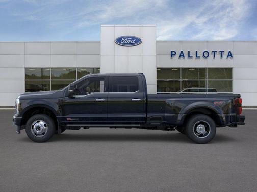 Agate Black Metallic 2026 Ford F-350 Platinum