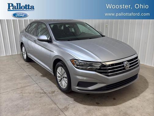 White Silver Metallic 2019 Volkswagen Jetta 1.4T S