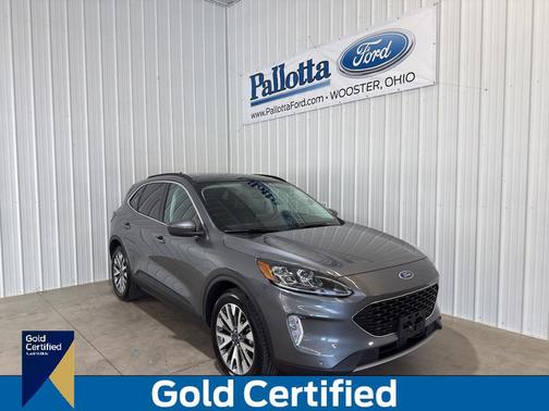 2022 Ford Escape Titanium