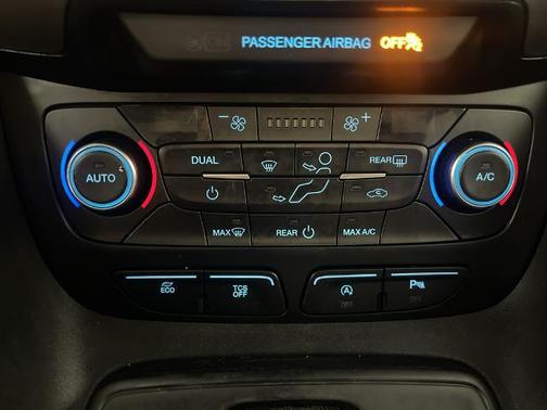 2020 Ford Transit Connect XLT w/Rear Liftgate