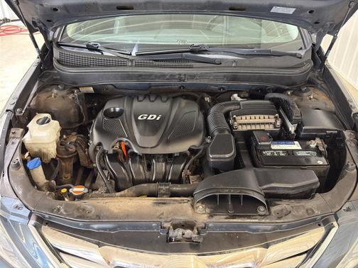 Pacific Blue Pearl 2011 Hyundai SONATA SE