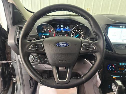 Magnetic Metallic 2019 Ford Escape SE