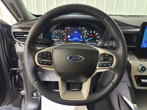 Carbonized Gray Metallic 2023 Ford Explorer XLT