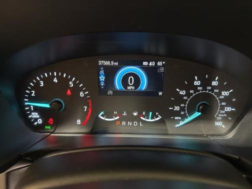 Oxford White 2022 Ford Escape SE