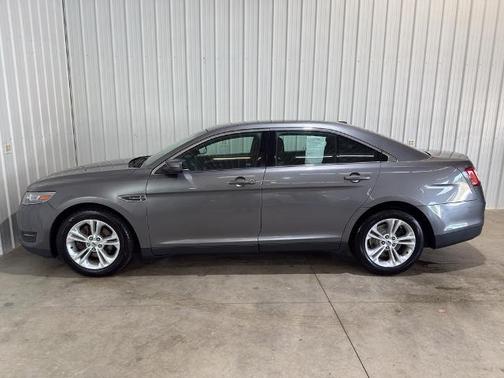 Sterling Gray Metallic 2013 Ford Taurus SEL