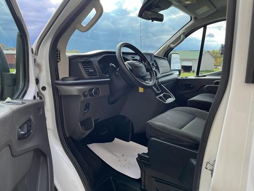 2021 Ford Transit-350 XLT