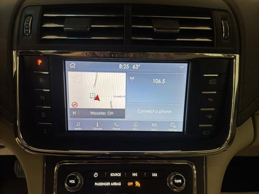 Pristine White 2020 Lincoln Continental Reserve