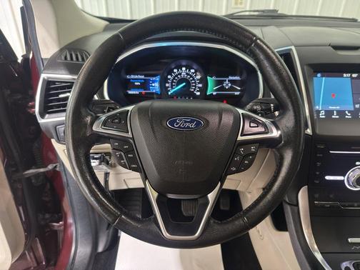 Burgundy Velvet Metallic Tinted Clearcoat 2017 Ford Edge Titanium