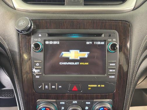 2017 Chevrolet Traverse 2LT