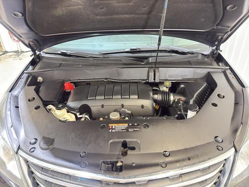 2017 Chevrolet Traverse 2LT