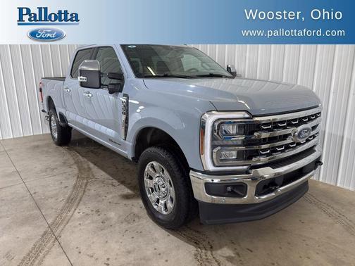 Glacier Gray Metallic Tri-Coat 2025 Ford F-350 Lariat