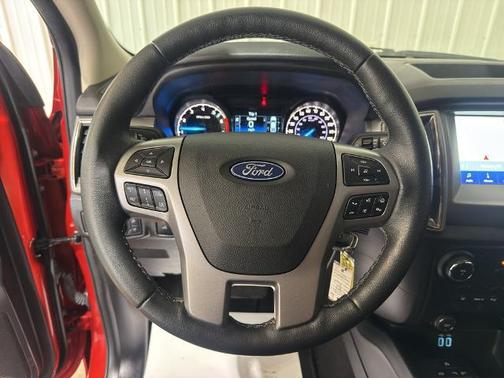 Hot Pepper Red Metallic Tinted Clearcoat 2019 Ford Ranger XLT