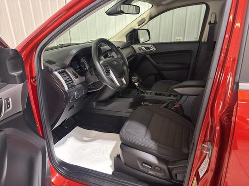 Hot Pepper Red Metallic Tinted Clearcoat 2019 Ford Ranger XLT