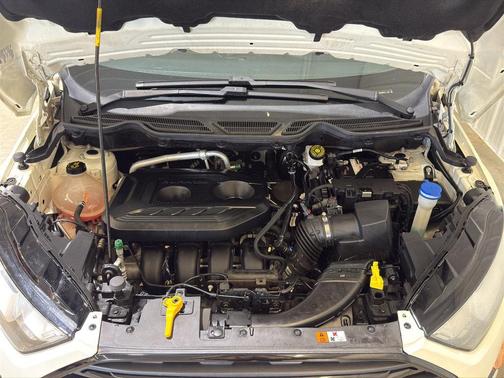 Diamond White 2021 Ford EcoSport S