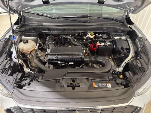 Iconic Silver Metallic 2023 Ford Escape Active