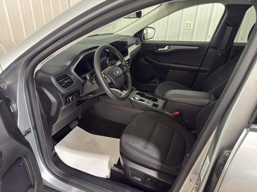 Iconic Silver Metallic 2023 Ford Escape Active