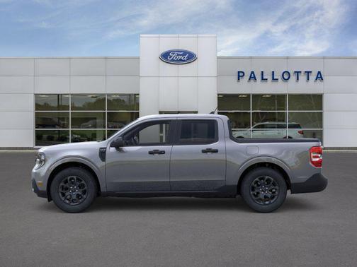 Carbonized Gray Metallic 2026 Ford Maverick XLT