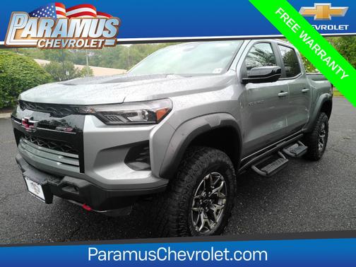 Sterling Gray Metallic 2024 Chevrolet Colorado ZR2