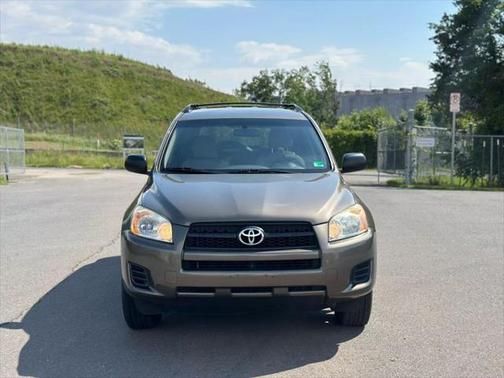 2011 Toyota RAV4 Sport