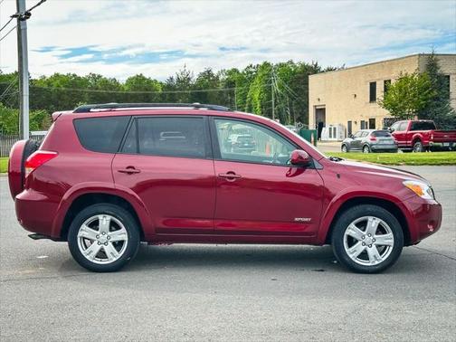 2007 Toyota RAV4 Sport