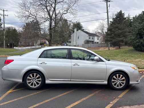 2012 Toyota Avalon Limited