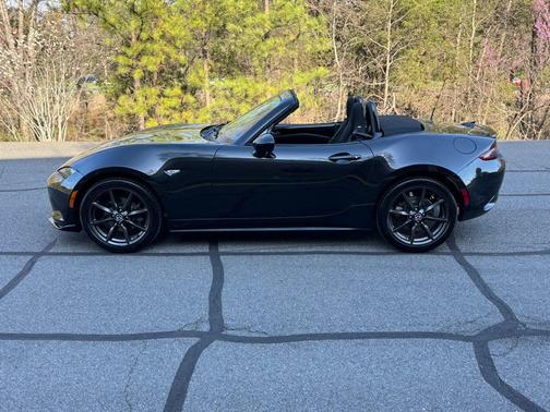 2016 Mazda MX-5 Miata Club