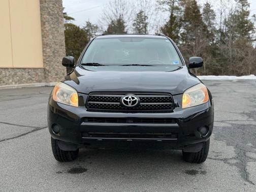 2007 Toyota RAV4 Sport