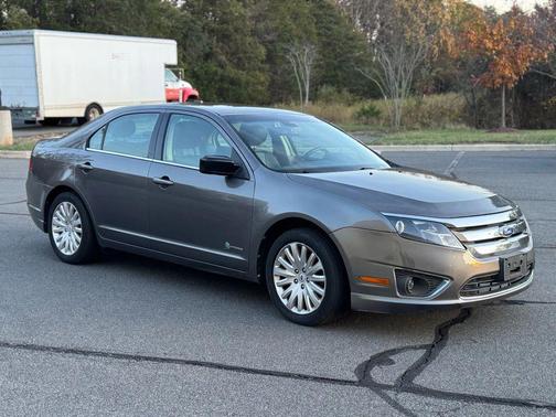 2012 Ford Fusion Hybrid Base