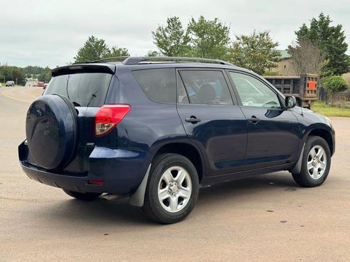 2007 Toyota RAV4 Sport