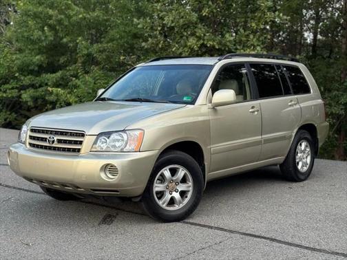 2002 Toyota Highlander Base
