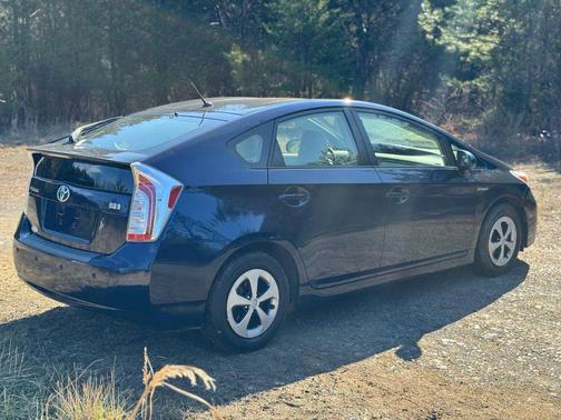 2012 Toyota Prius Two