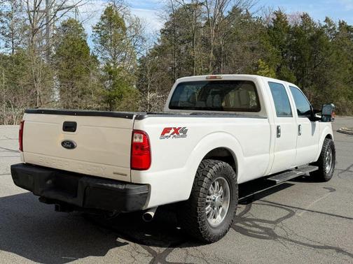 Oxford White 2016 Ford F-250 XL